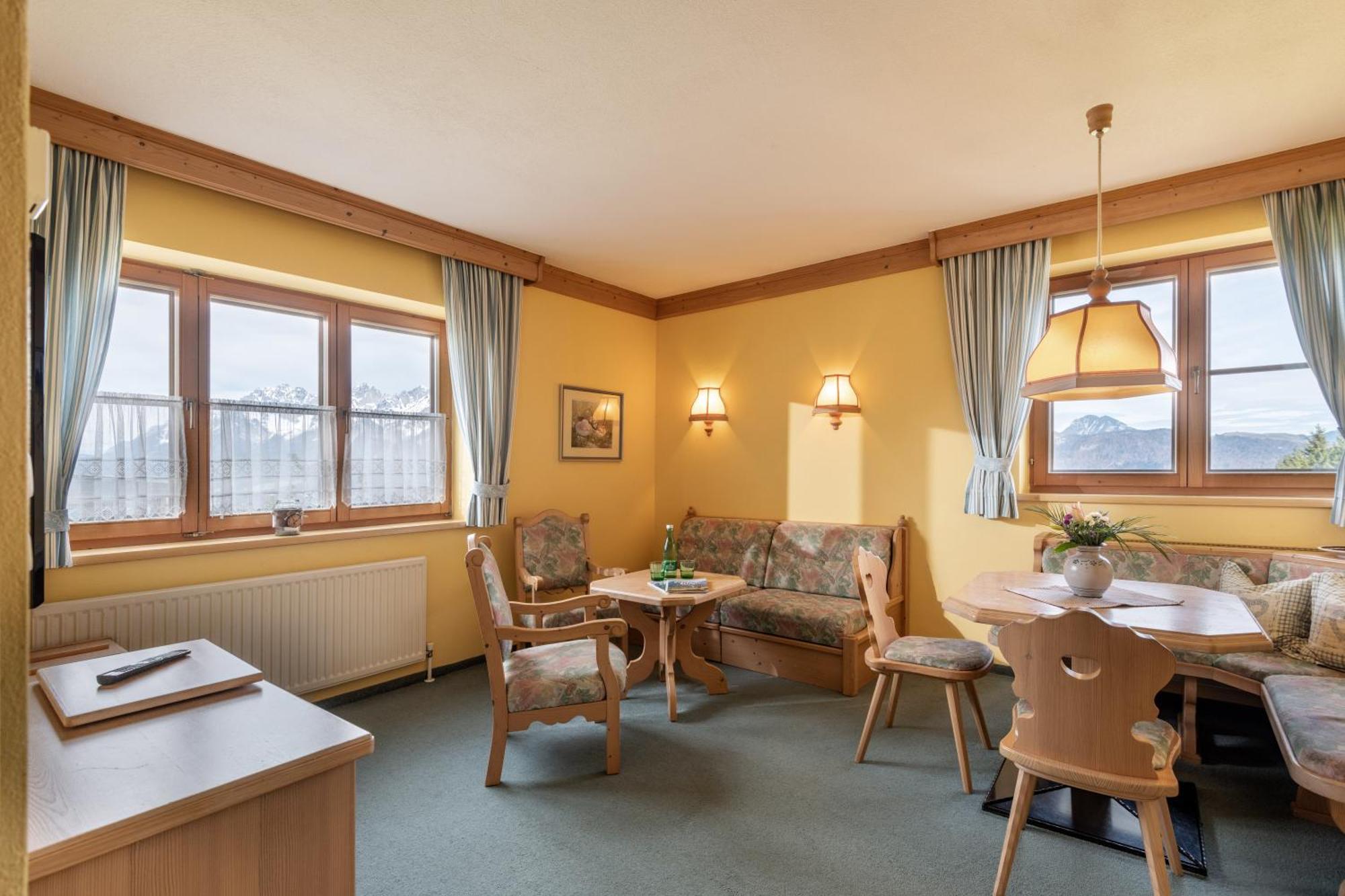 Hochfeldalm Hotel St. Johann in Tirol Kültér fotó